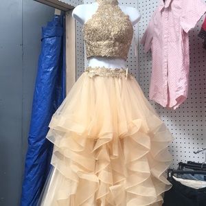 I am selling this dress  it was only worn once.